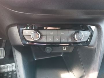 Fotografie 15 des Opel Corsa F GS 1.2 Allwetter Kamera LED Carplay