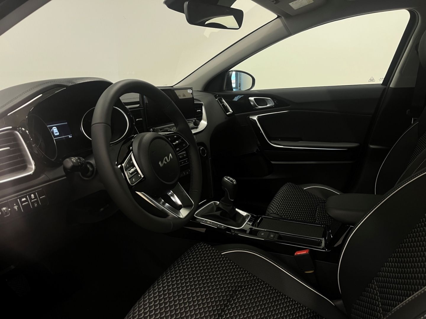 Fahrzeugabbildung Kia XCeed Vision T-GDI Navi Kamera Spurhalte ASS LED