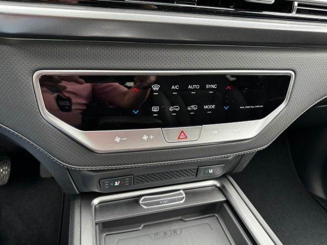 Fahrzeugabbildung KGM Rexton 2.2 Diesel e-XDi Black 8AT*MJ25