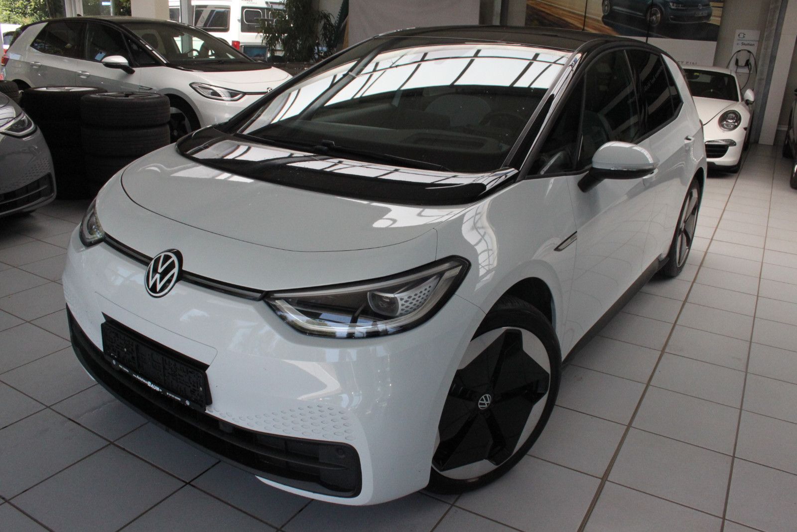 VW ID.3 PRO PERF/AHK/PANO/ASSIST+/KAME/20"/STZHZ/IQ