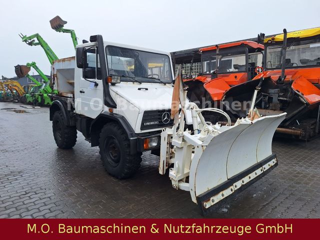 Unimog 408/10 / Schneeschild / Salzstreuer