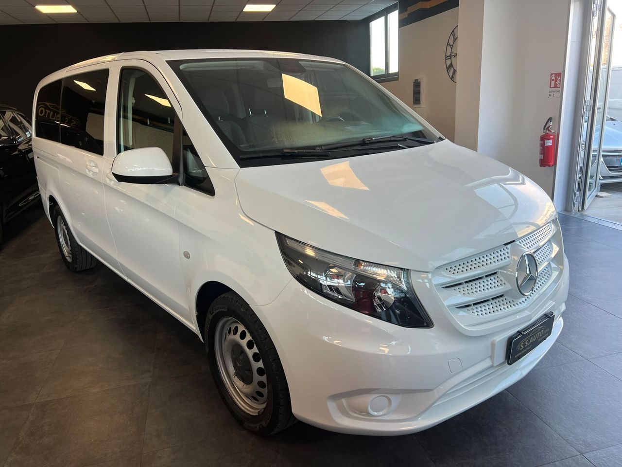 Mercedes-Benz Mercedes-benz Vito 2.0 114 CDI PC Tourer Base Co
