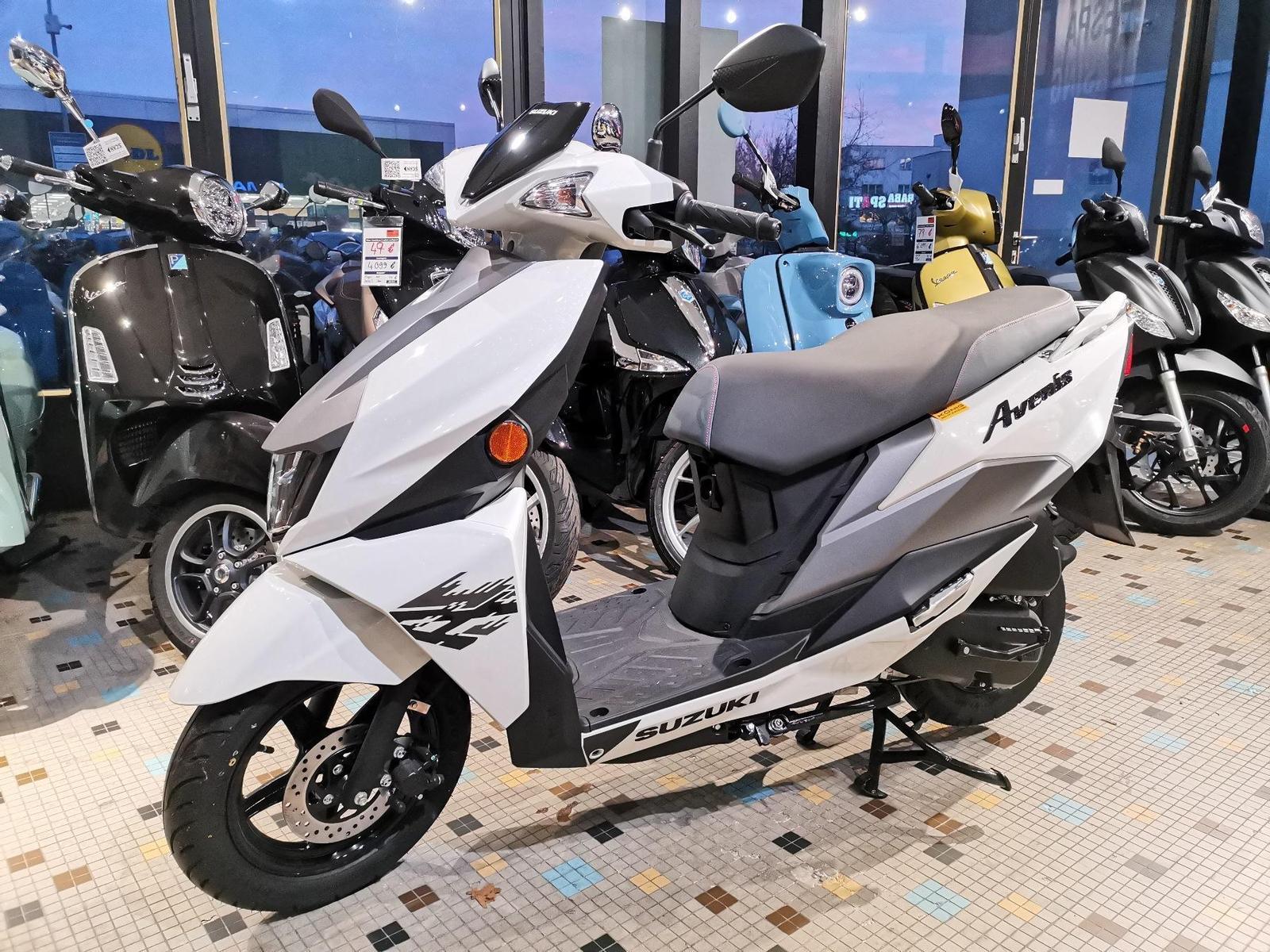 Suzuki AVENIS 125 TOP PREISLEISTUNG ab 16 J. fahrbar