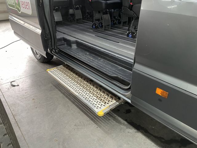 Crafter 9-Sitzer AHK NAVI ACC LED