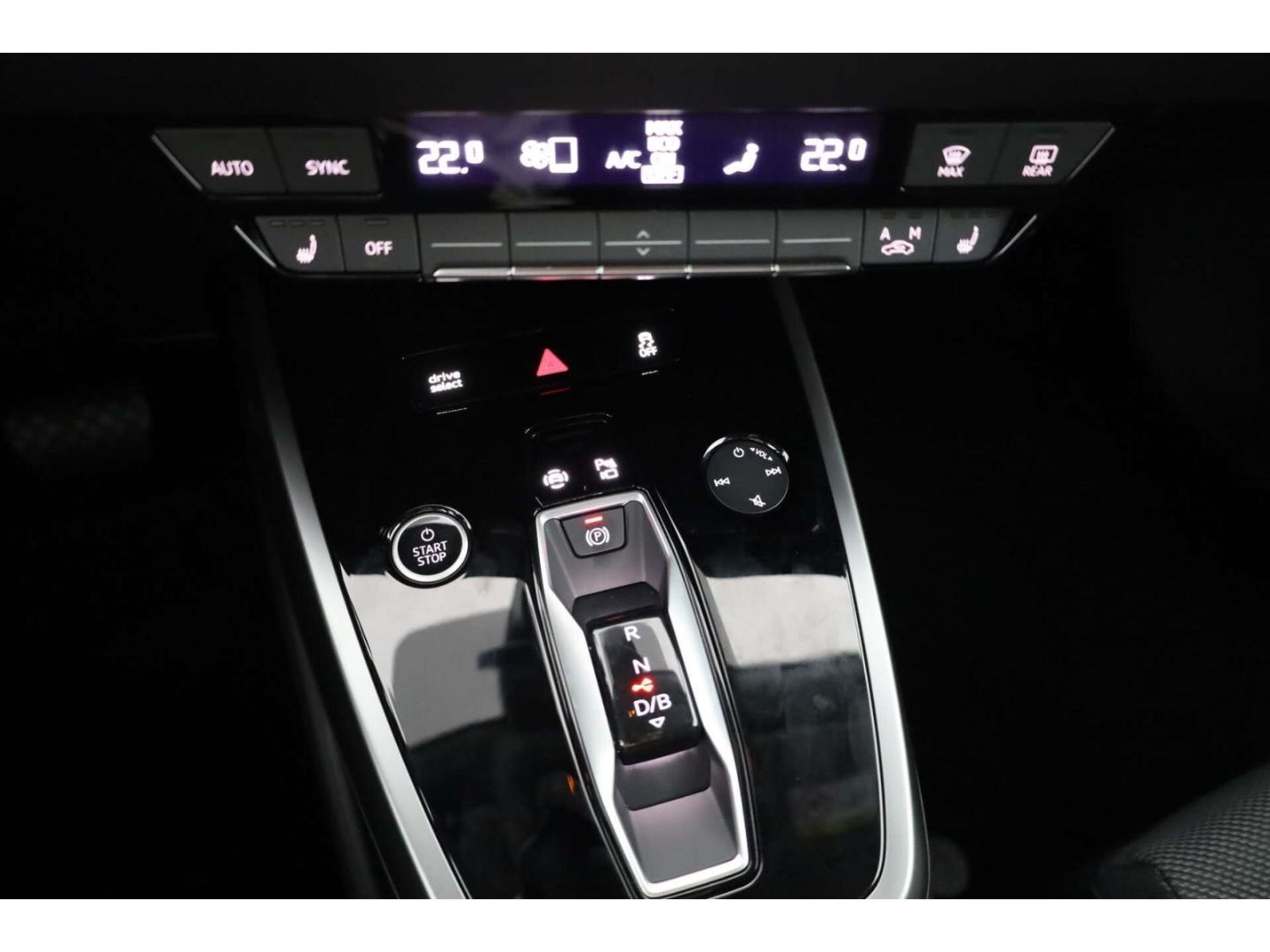 Audi Q4 e-tron - Bild 18
