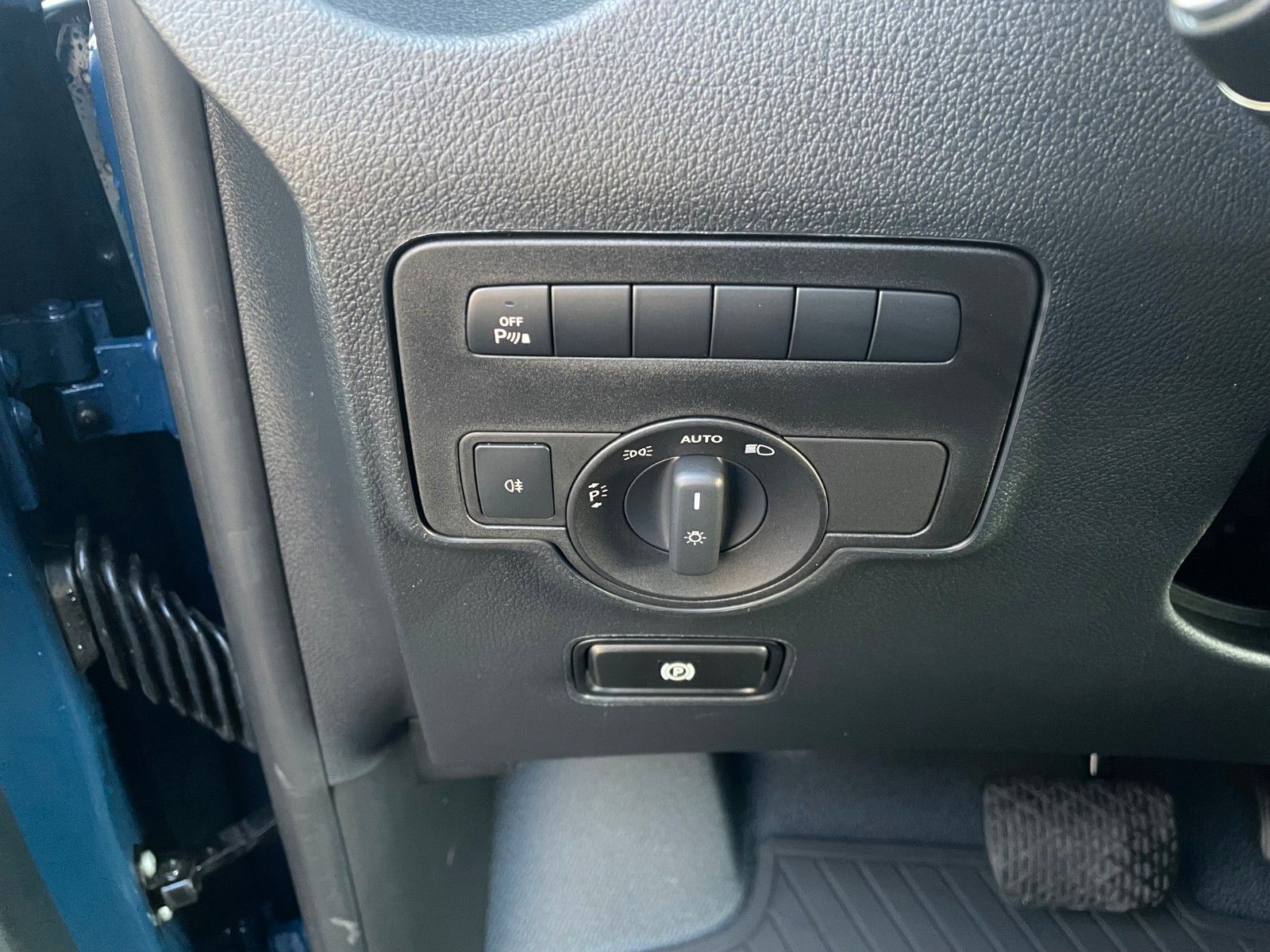 Fahrzeugabbildung Mercedes-Benz Vito 116 CDI Tourer 2xKlima Kamera LED