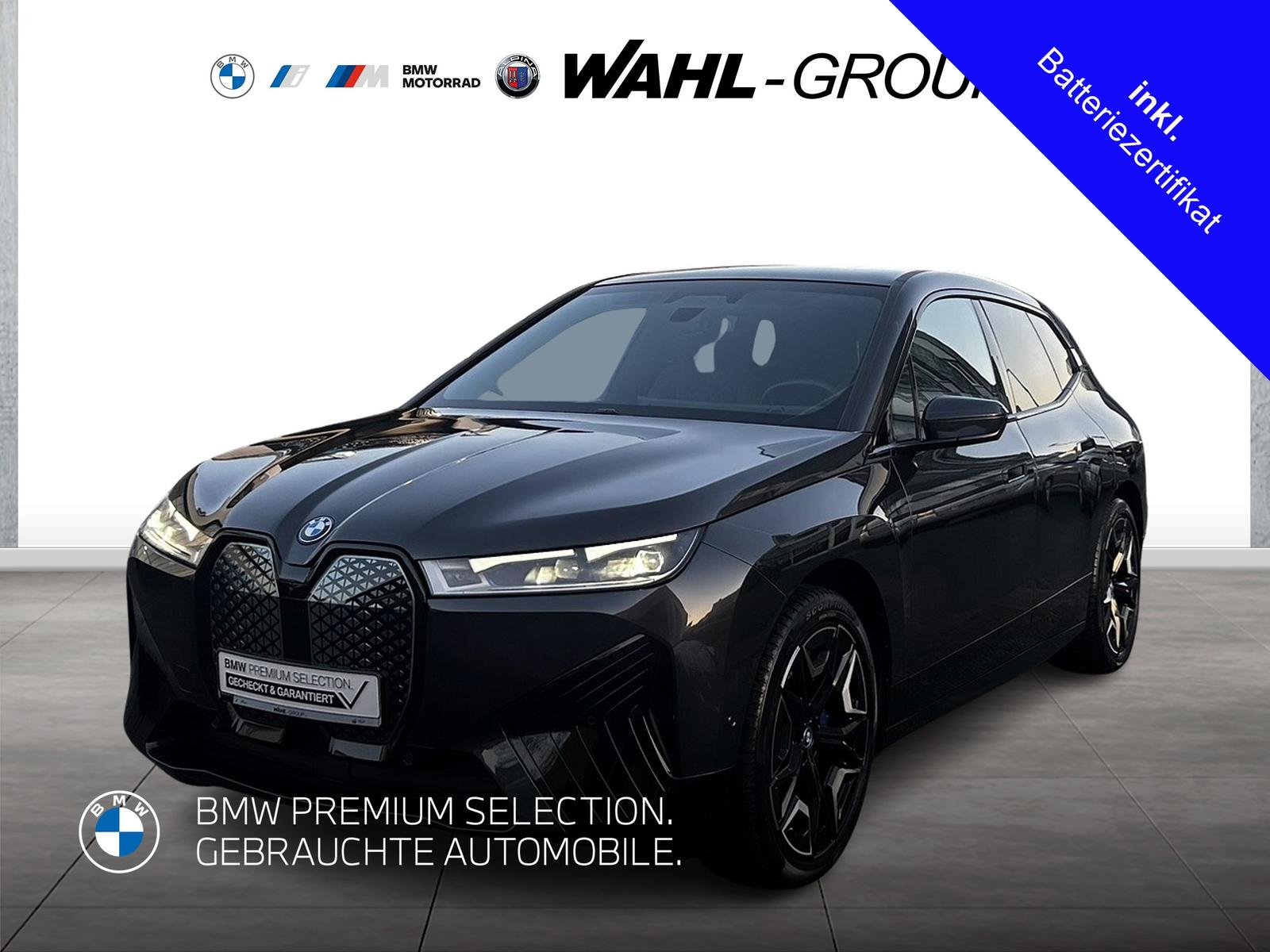 BMW iX xDrive40 100%Akku AHK Panorama M Sport HUD So