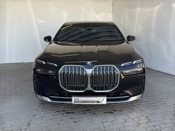 BMW 740 - 2