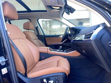BMW X5 xDrive40i  Gestiksteuerung Head-Up HK HiFi
