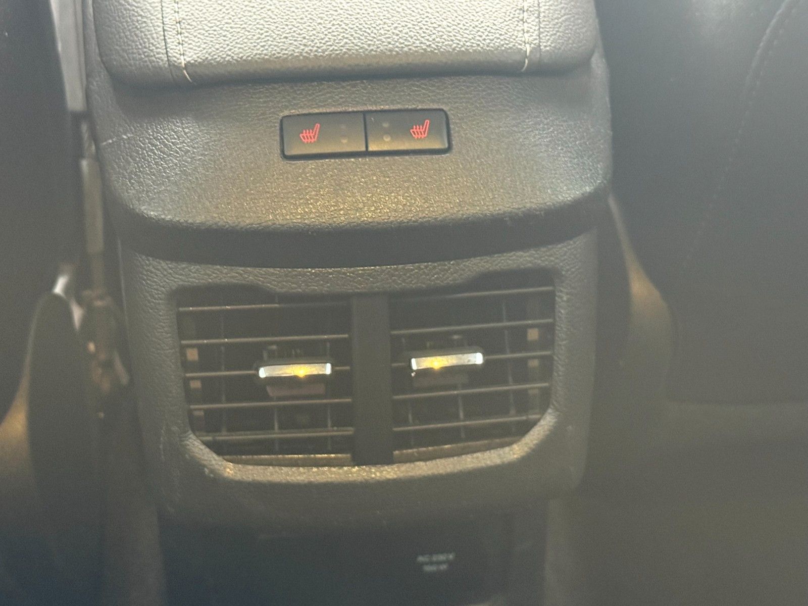 Fahrzeugabbildung Ford Mondeo Turnier Titanium