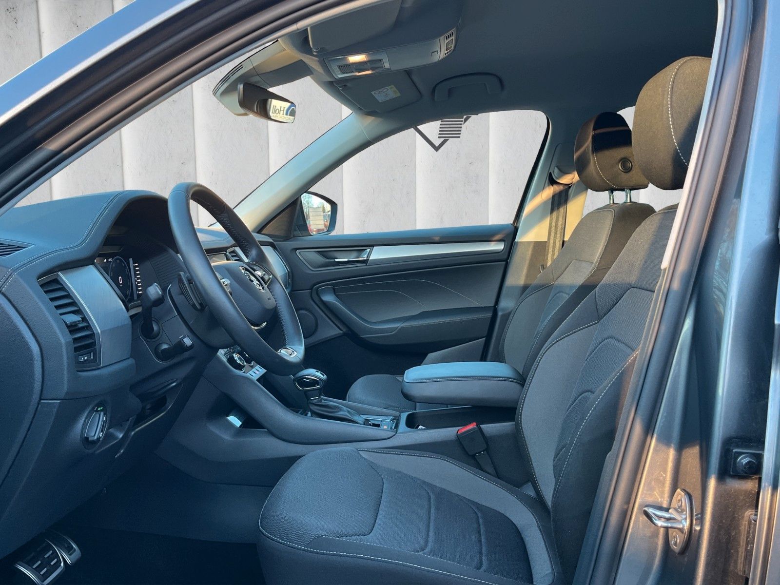 Fahrzeugabbildung SKODA Kodiaq 1.5 TSI DSG*7-Sitze*Kamera*ACC*Smartlink*