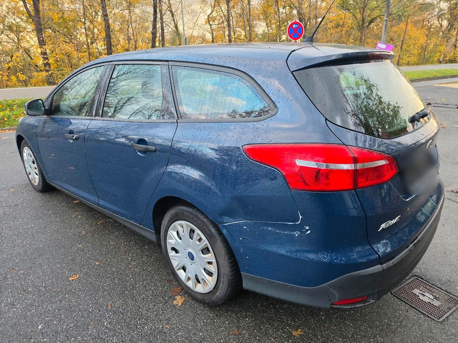 Ford Focus 2014 — photo 5