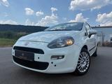 Fiat Punto More AUT Klimaaut. 87TKM 2 Hand - gebrauchte Fiat Punto aus dem Jahr 2012