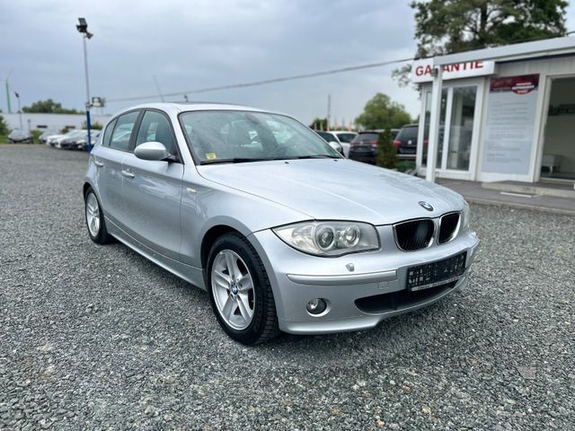 BMW 118i Lim. *Scheckheft*SHZG*Xenon*8Fach