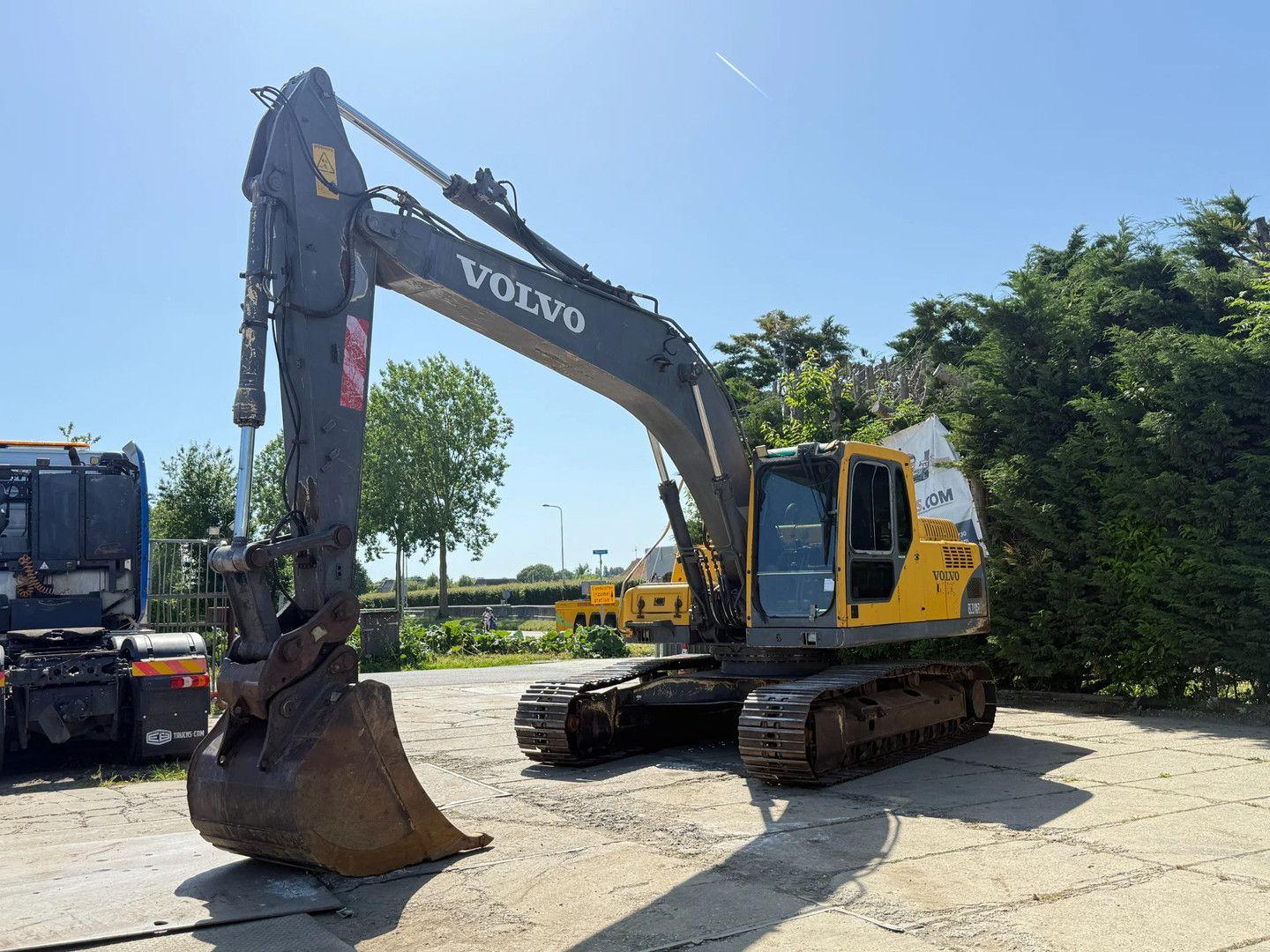 Volvo EC 210BL Excavator Quick Coupler