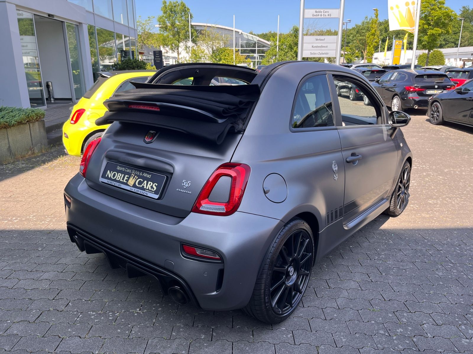 Fahrzeugabbildung Abarth 595C 595 C esseesse KLIMA XENON NAVI SHZ
