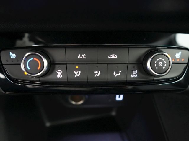 Corsa F FACELIFT+SITZ-/LENKRADHEIZUNG+PARKPILOT