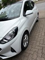 Hyundai i10 1.2 Trend  - Hyundai i10 Gebrauchtwagen in Hamburg