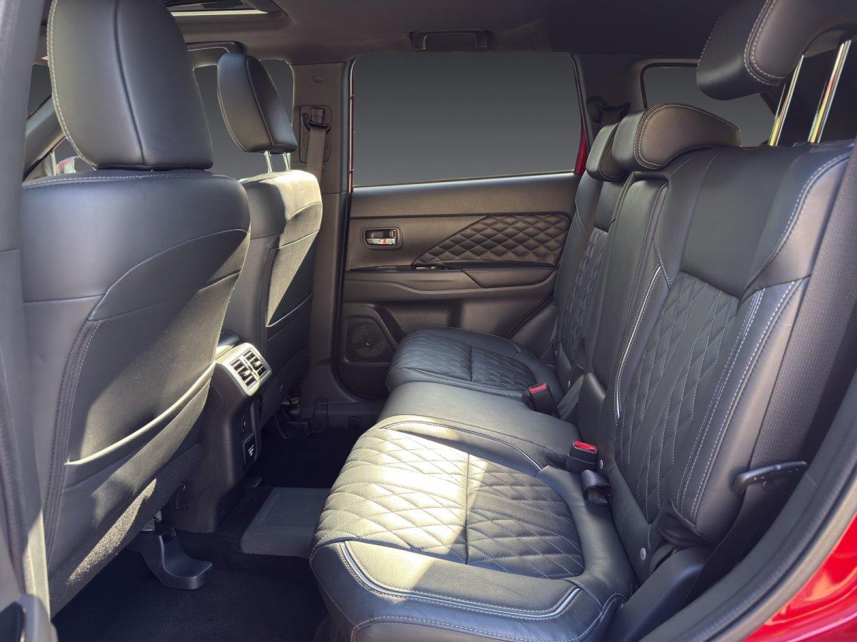 Mitsubishi Outlander 2.4 PHEV  Top 4WD