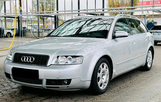 Audi A4 2.5TDI Xenon Klima Sitzheizung 6-G...