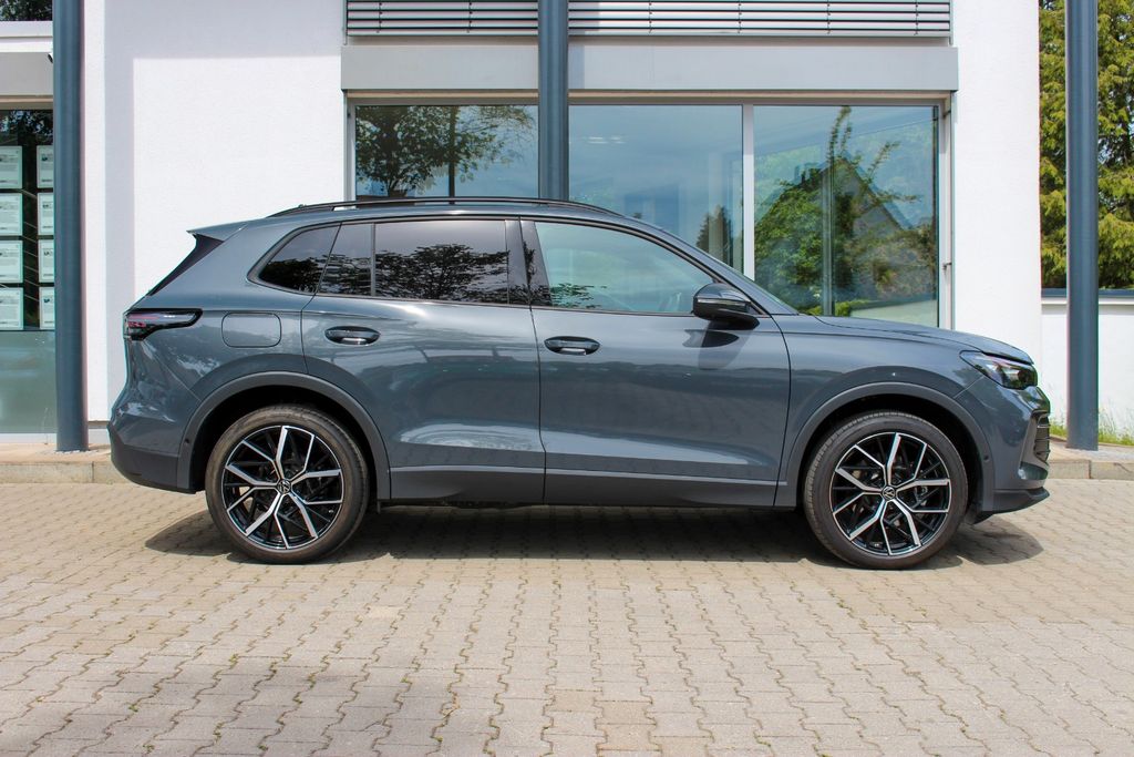 VW Tiguan 2.0 TDI/ IQ.DRIVE/ H&K/ MATRIX/ DISCOVER VW Tiguan 2.0 TDI/ IQ.DRIVE/ H&K/ MATRIX/ DISCOVER