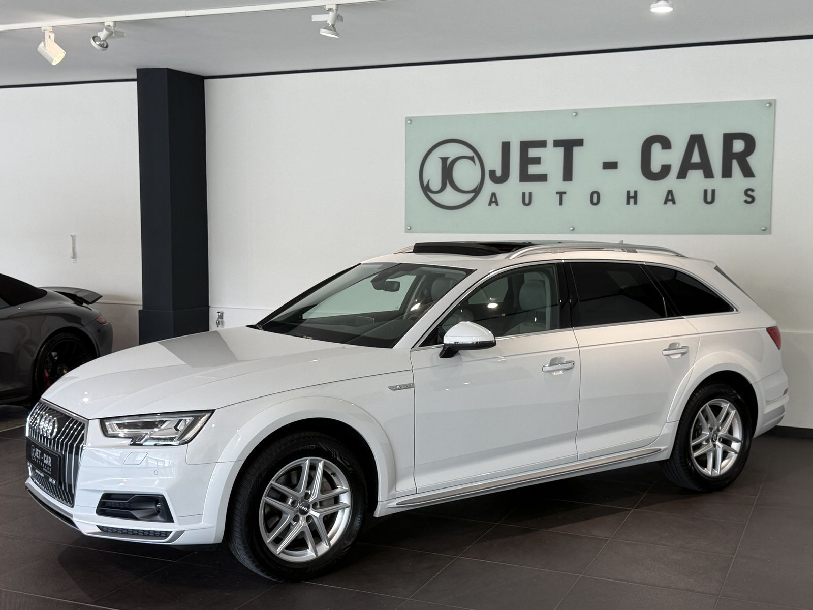 AUDI A4 Allroad quattro 2.0 TDI *LED-Pano-AHK-Virtual
