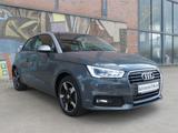 Audi A1 design/Xenon/Navigationssystem/Sitzheizung/!!