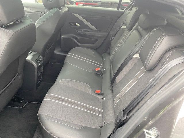 Fahrzeugabbildung Opel Astra L GS 1.2 Turbo+Sitzhzg.+Lenkradhzg+Rückfah