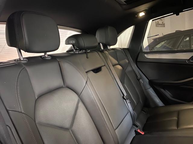 Porsche Macan S Pano Kamera elektr.AHK AD Memory Sitze N