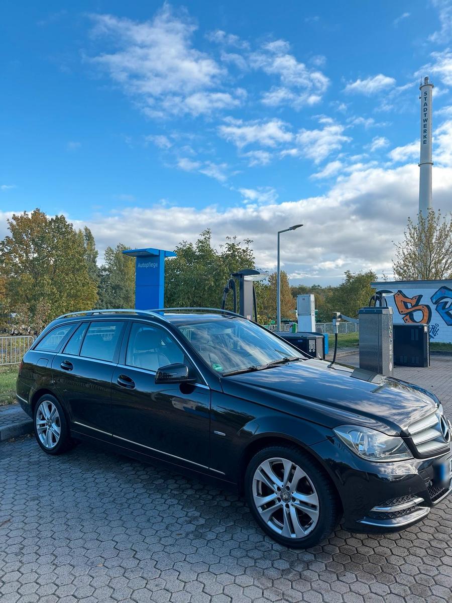 Mercedes-Benz C180 2011 — photo 6