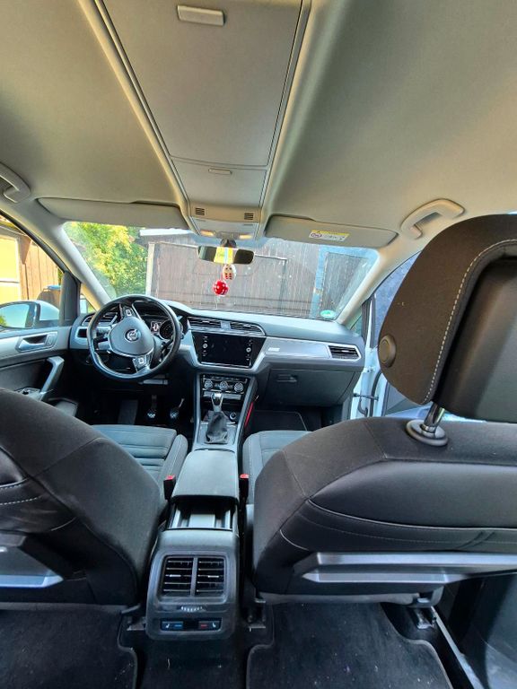 Image of Volkswagen Touran