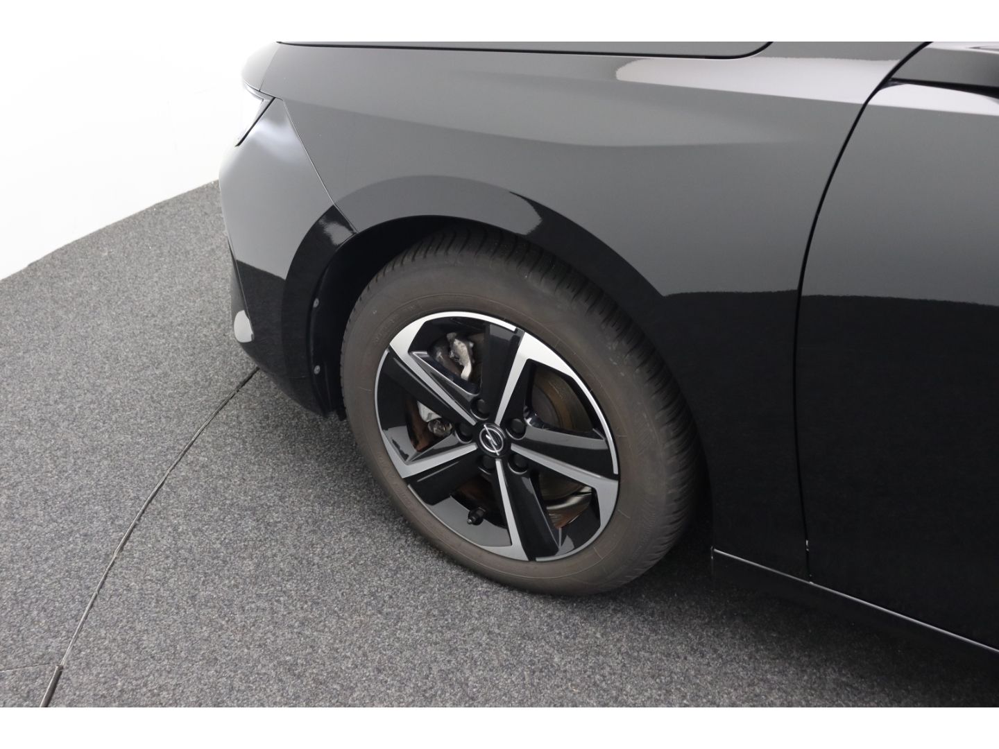 Fahrzeugabbildung Opel Astra L Sports Tourer GS Kamera ACC SHZ