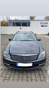 Mercedes-Benz 220 - gebrauchte Mercedes-Benz 220 aus dem Jahr 2010