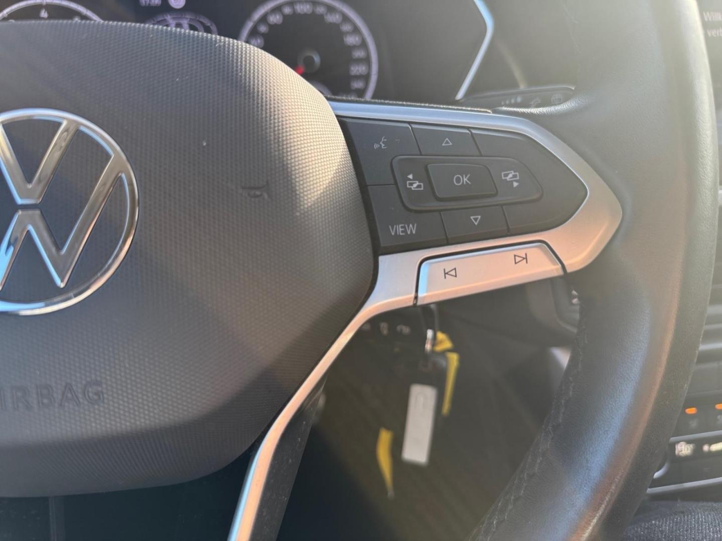Volkswagen T-Cross Active 1.0 TSI Navi Sitzh. 2x PDC