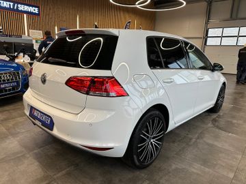 MYAUTOCENTER – Gebraucht- und Jahreswagen mit Werkstattservice in Pfaffenhofen Volkswagen Golf VII Lim. Comfortline BMT
