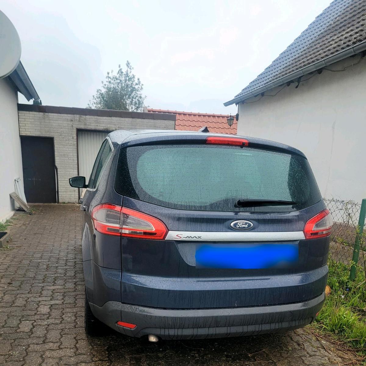 Ford S-MAX 2011 — photo 5