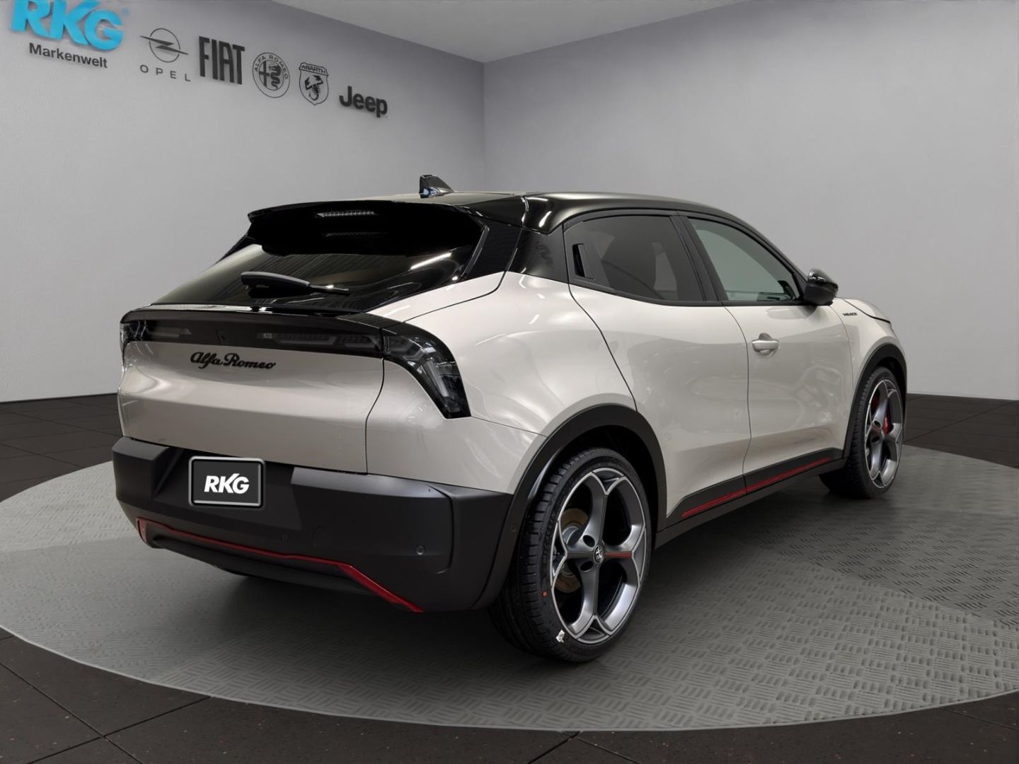 Alfa Romeo Junior - Bild 2