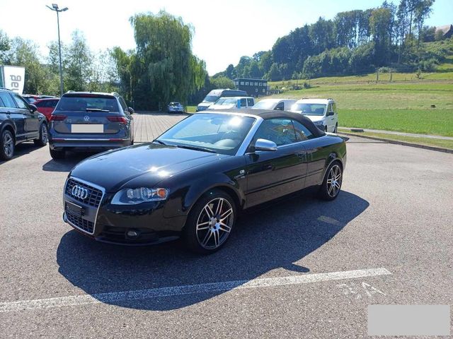 Audi S4 S4 4.2 quattro/Bose/ Audi exklusive/8 Fach