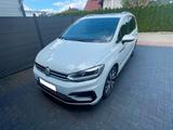 Volkswagen Touran 2.0 TDI 140kW DSG Highline - Vollausstat.
