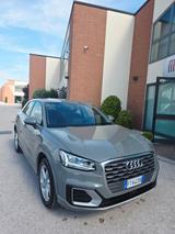 Audi Q2 1.6 116 CV automatica UNICAPROPRIETARIA  - Audi Q2 mit Halbautomatikschaltung