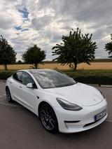 Tesla Model 3 DualMotor TÜV neu LongRange AHK Garantie - Tesla Model 3 in Stuttgart
