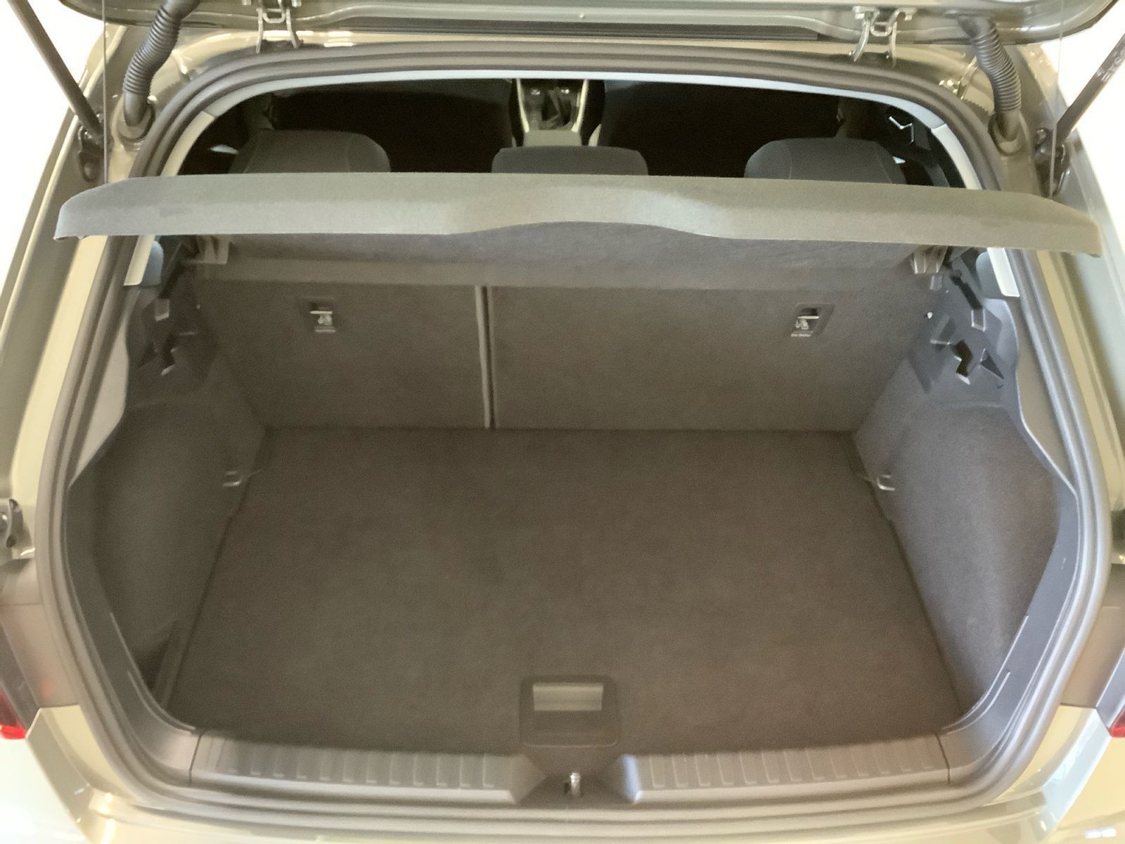 A1 Sportback S line 30TFSI S tronic,LED,Navi Plu
