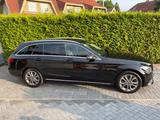 Mercedes-Benz C 220 D - Mercedes-Benz 220 mit Panoramadach