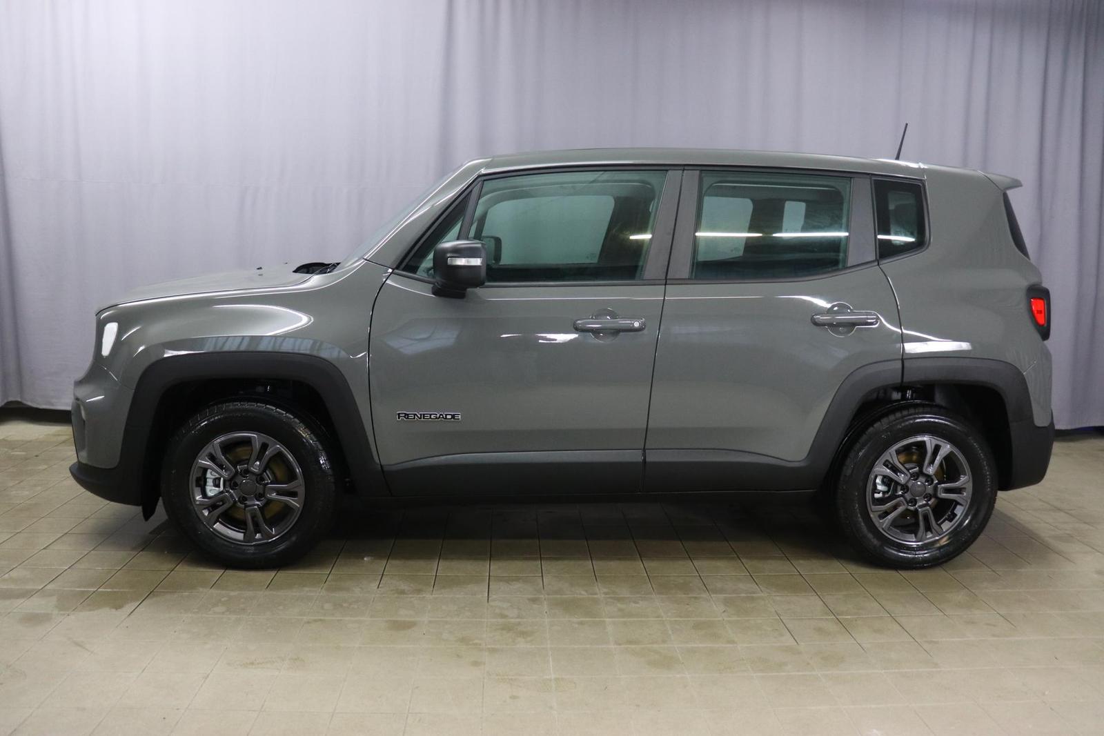 Jeep Renegade Longitude 1.5 T4 DCT7 e-Hybrid 96kW ...