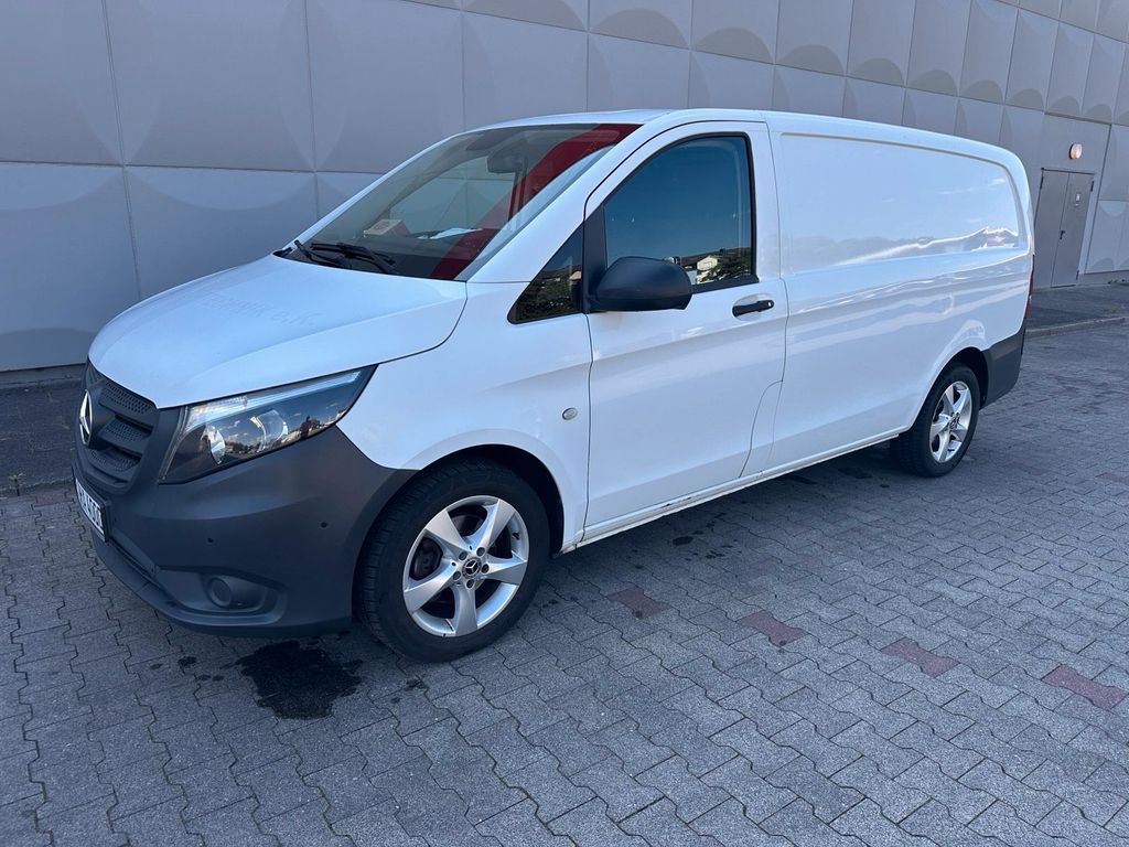 Image of Mercedes-Benz Vito