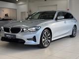 BMW 320 d Touring xDrive SportLine Aut. Navi H&K Kam - BMW 320 Gebrauchtwagen in Bremen
