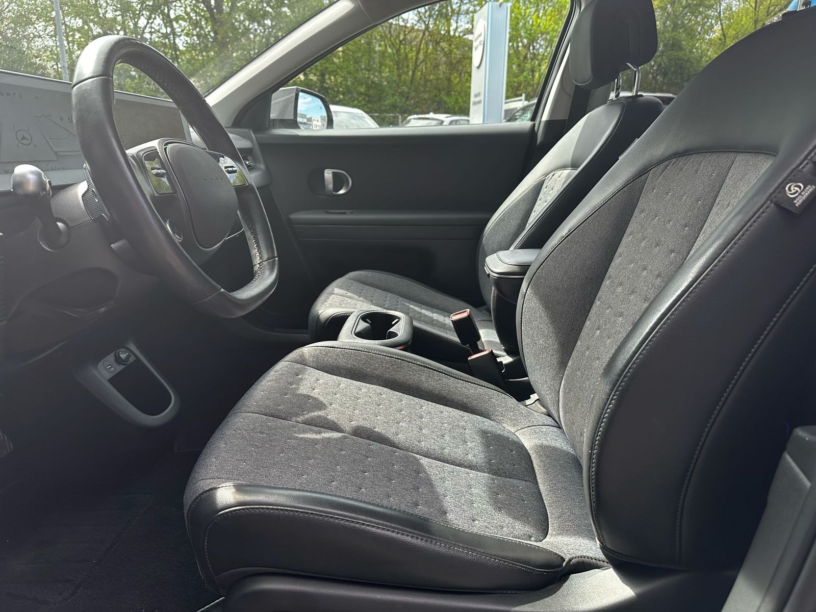 Fahrzeugabbildung Hyundai Ioniq 5 Techniq NAVI+LED+SHZ+KAMER+WP+ACC+AHK+19