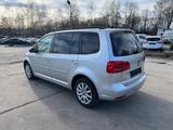 Volkswagen Touran 2.0 TDI/140ps/7 Sitzer/TÜV neu - Volkswagen Touran 140 ps mit Diesel-Antrieb