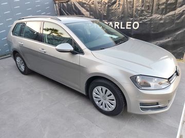 Volkswagen Golf - 3
