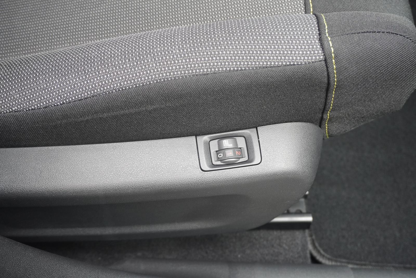 Citroën C3 Puretech LED Tempomat Sitzheizung PDC USB